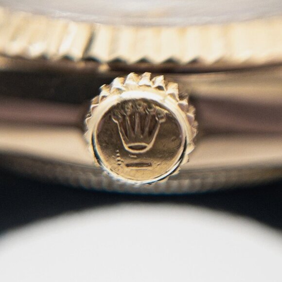 Stunning Rolex 18k Stamped Diamond Dial Watch main image 4